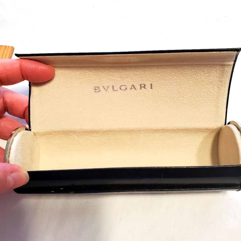 Bvlgari glass case black and Silver style